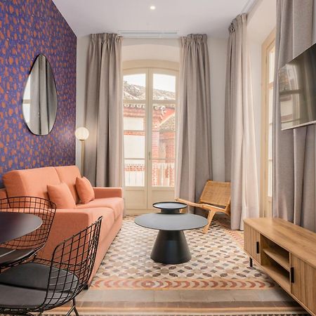 Aparthotel Smartr Malaga Centro Zewnętrze zdjęcie